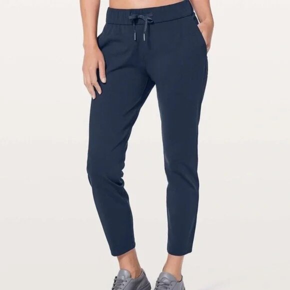 Lululemon On The Fly 7/8 Pants - Picture 1 of 12